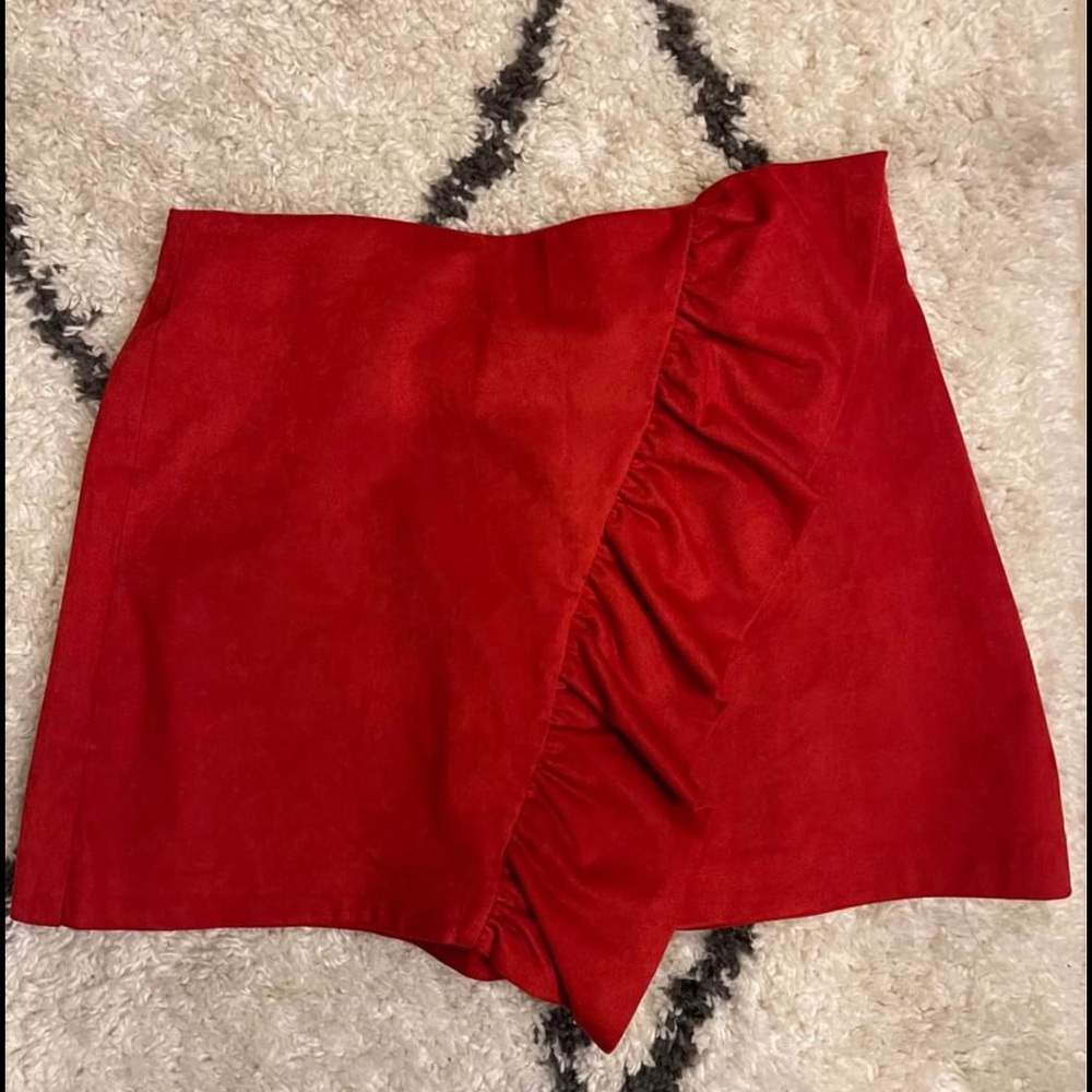Zara Red Suede Ruffled Skort